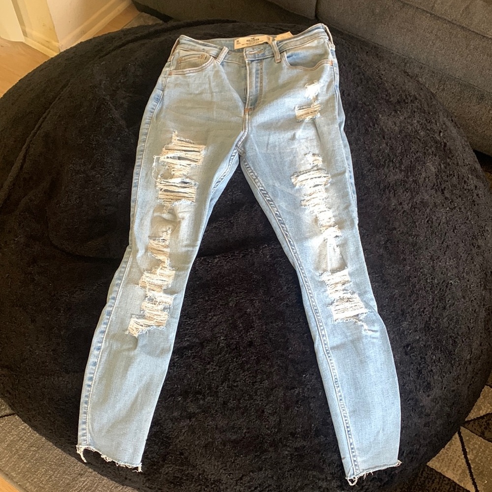 Light Wash Skinny Jeans